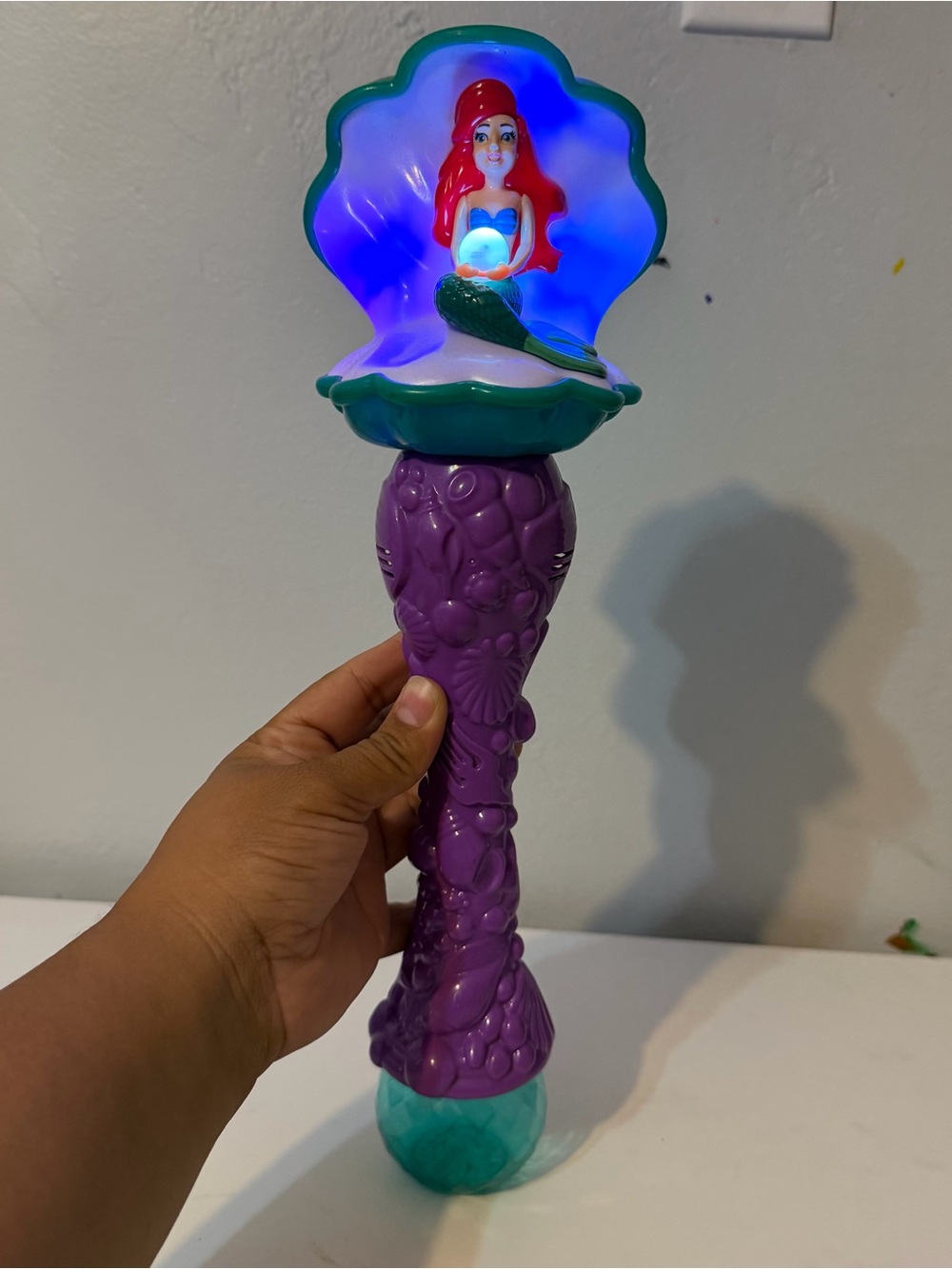 Disney Parks Ariel clamshell bubble wand